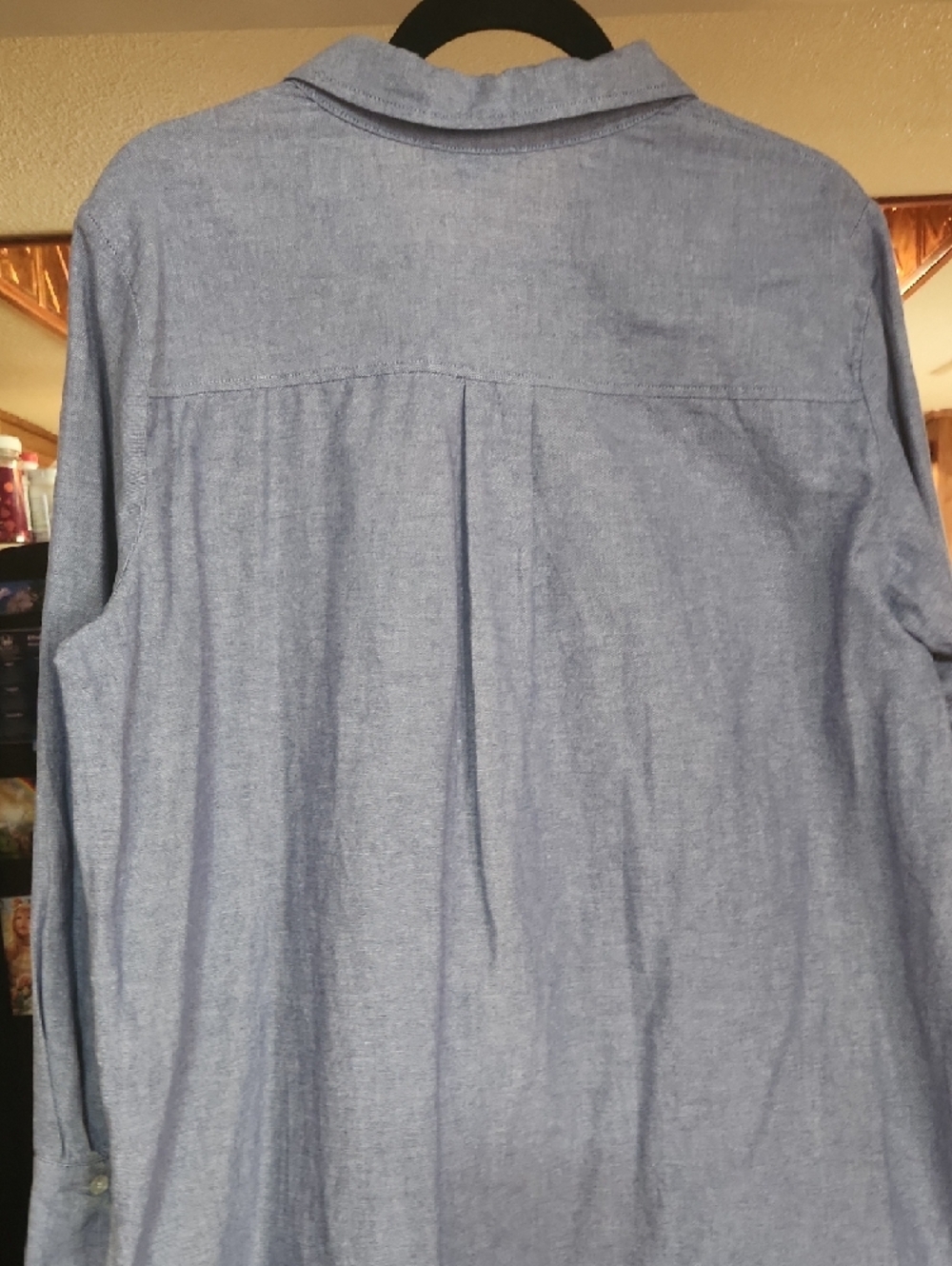 MAX STUDIO Soft Chambray Blue Button-Front Shirt - Picture 6 of 7